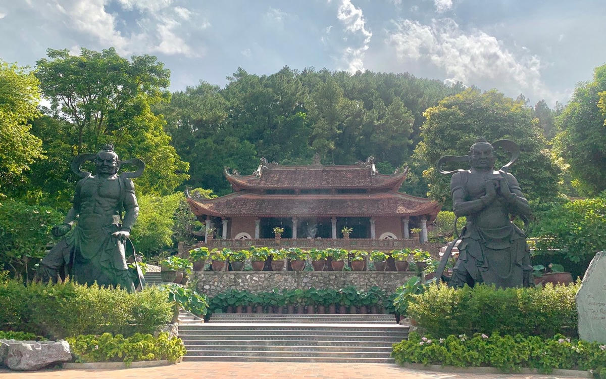 Toà chính của chùa Địa Tạng. (Ảnh: Linh Trang).