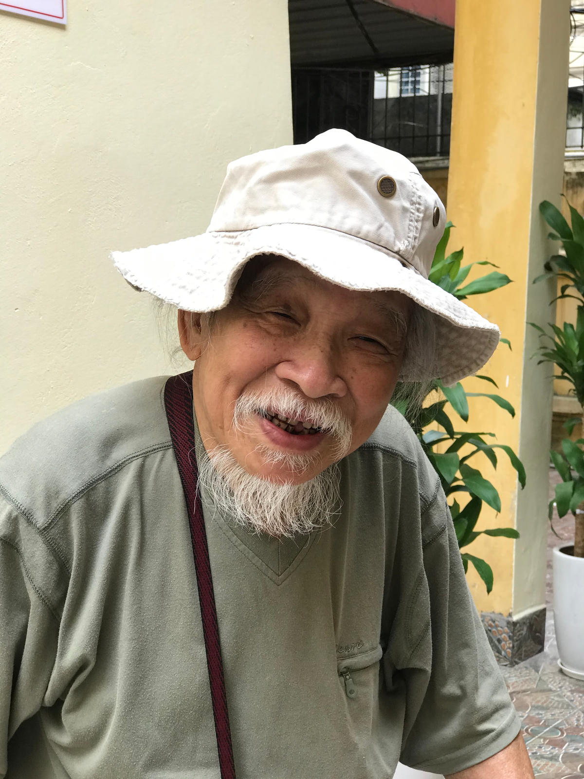 Nhà nhiếp ảnh Quang Phùng. Ảnh: Thư Hoàng.  