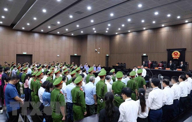 Quang cảnh phiên toà. (Ảnh: Phạm Kiên/TTXVN).