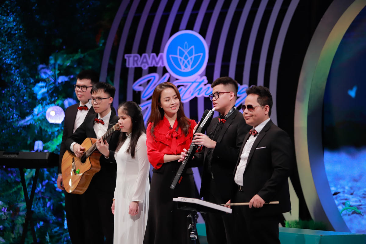Tuy khiếm khuyết nhưng mỗi thành viên đều trở thành những người truyền cảm hứng.