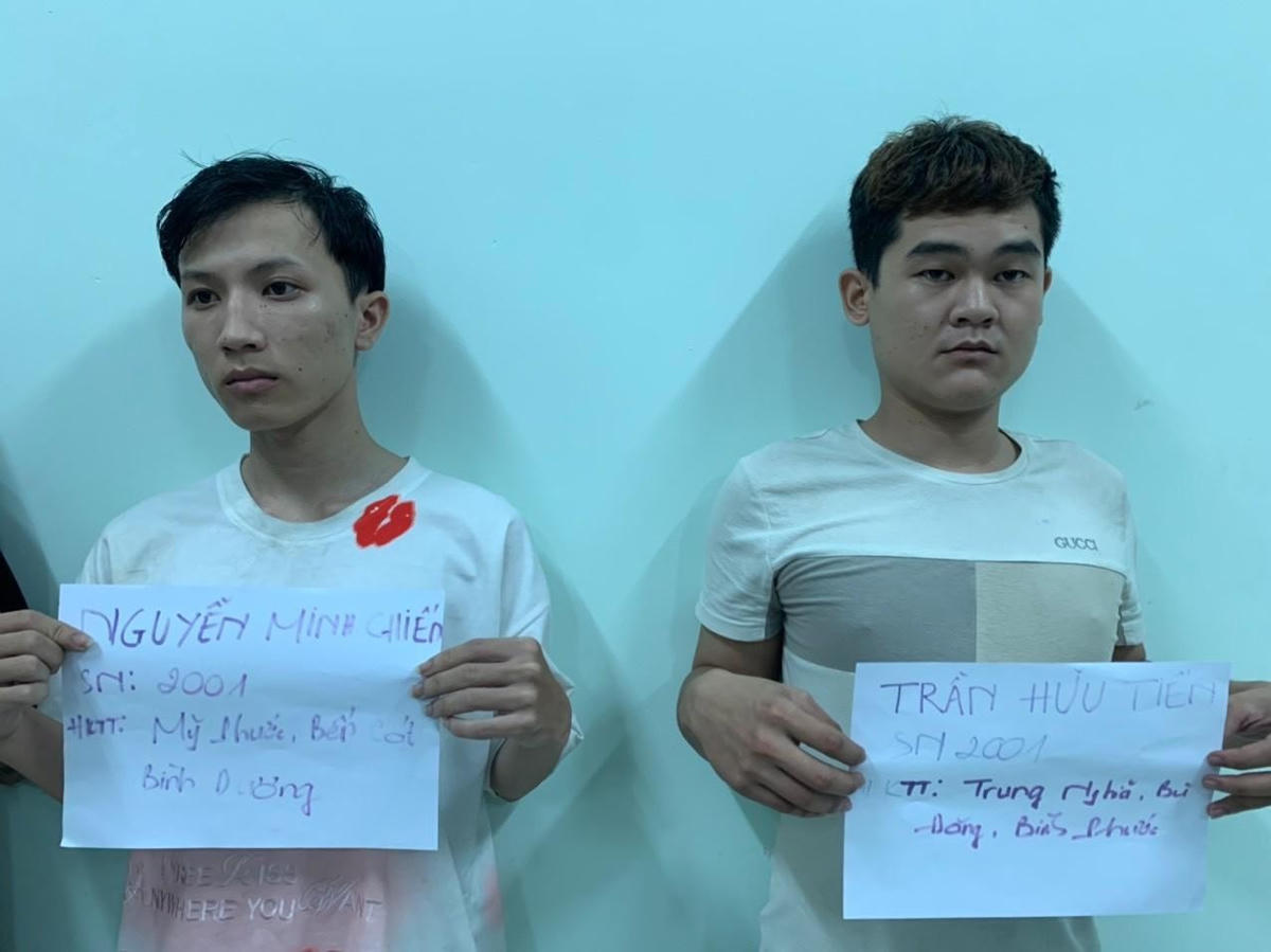 Hai đối tượng Chiến và Tiến
