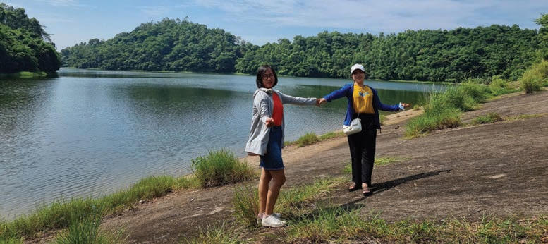 Thế mạnh của đảo Ngọc Vừng chính là nét nguyên sơ, tĩnh lặng và yên bình hơn các hòn đảo du lịch khác ở Quảng Ninh.