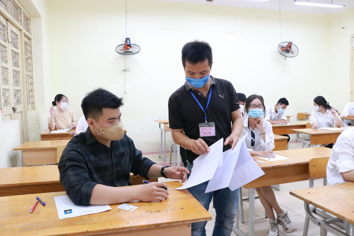 Thí sinh dự thi tốt nghiệp THPT.