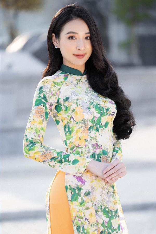 Khánh My xuất sắc chiến thắng danh hiệu “Người đẹp biển”.