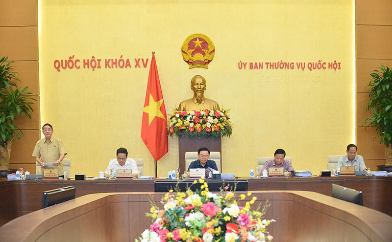 Quang cảnh phiên họp. Ảnh: QH