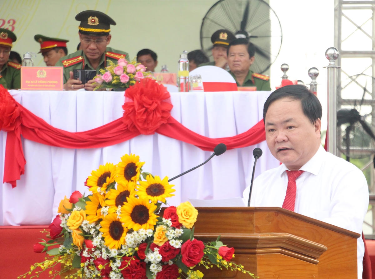 Ông Nguyễn Hồng Quang, Phó Chủ tịch UBND tỉnh Quảng Nam phát biểu.