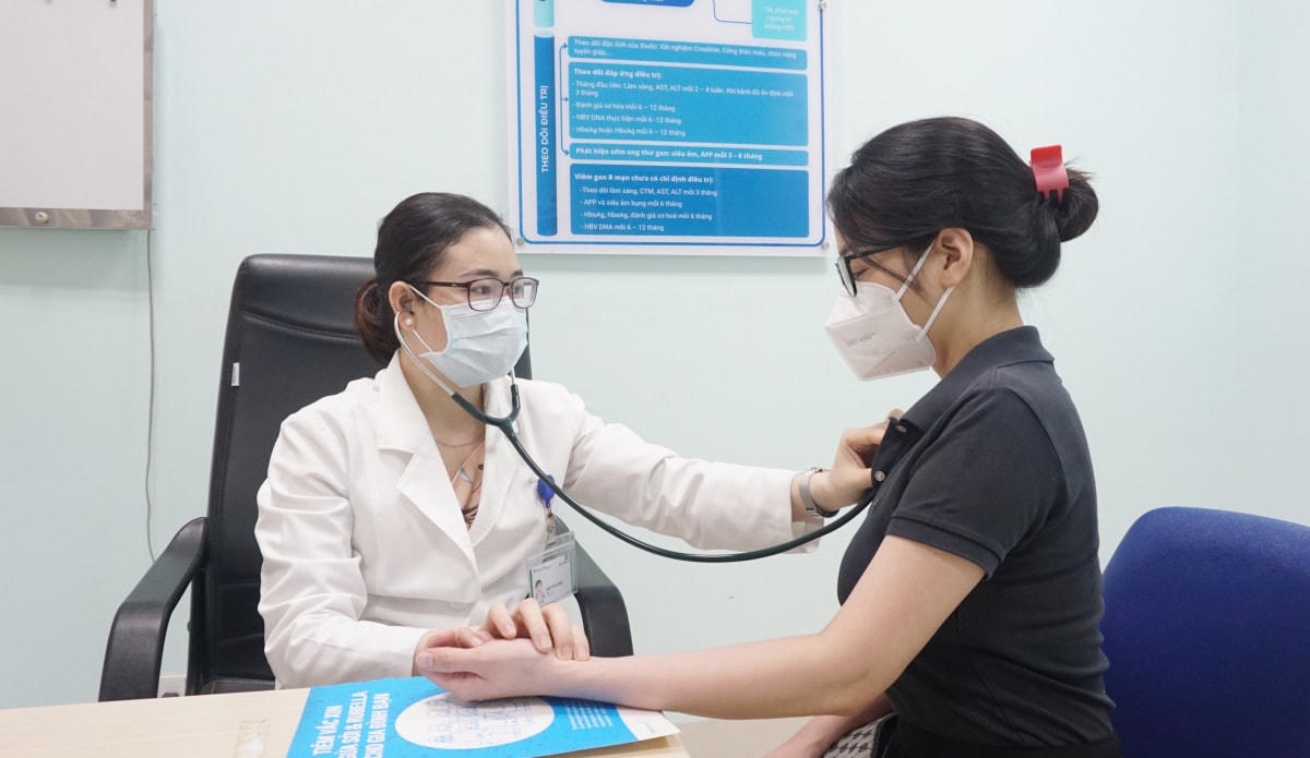 Khi có bất kỳ dấu hiệu nghi ngờ ung thư cần đến các cơ sở y tế chuyên khoa để được thăm khám, phát hiện sớm.  