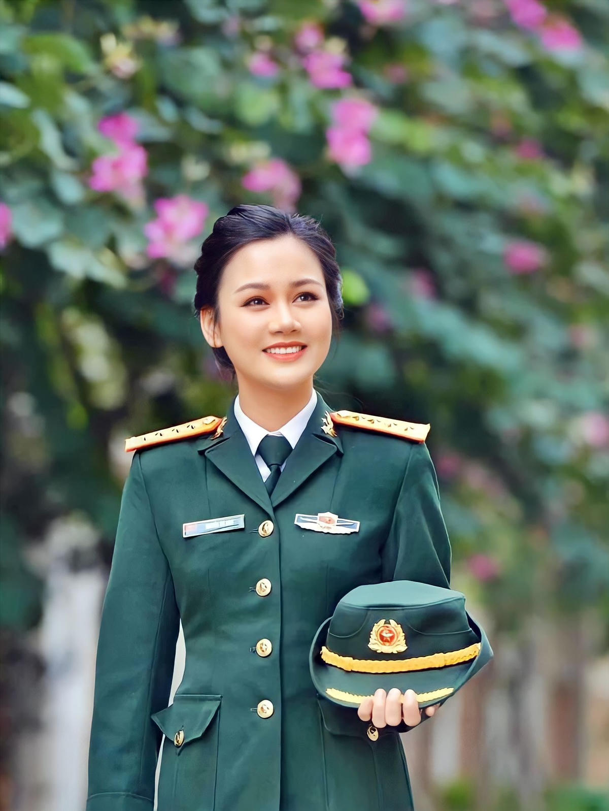 Nhan sắc trẻ trung của diễn viên Huyền Sâm.