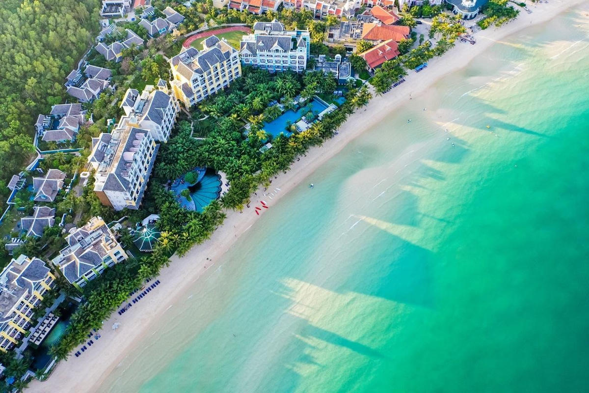 Khu nghỉ dưỡng JW Marriott Phu Quoc Emerald Bay Resort. Ảnh Sun Property.