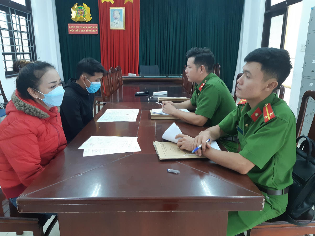 Đối tượng Thuỷ tại cơ quan Công an.