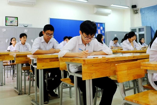 Kỳ thi tuyển sinh vào lớp 10 cần giảm áp lực thi cử cho học sinh.
