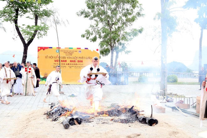 vna-potal-le-hoi-giao-luu-van-hoa-phat-giao-viet-nam-nhat-ban-7726096.jpg