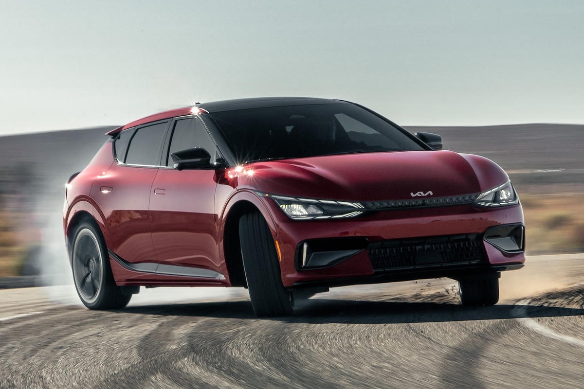Giám đốc điều hành của Kia đã tuyên bố rằng EV9 GT sẽ phát triển dựa trên sự thành công của EV6 GT. Ảnh: Carbuzz.