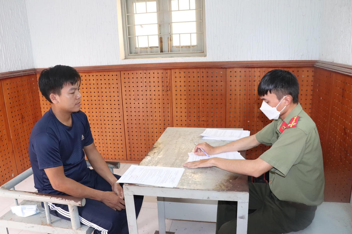 Cơ quan công an tỉnh Ninh Thuận, bắt giữa bị can Nguyễn Văn Duy.