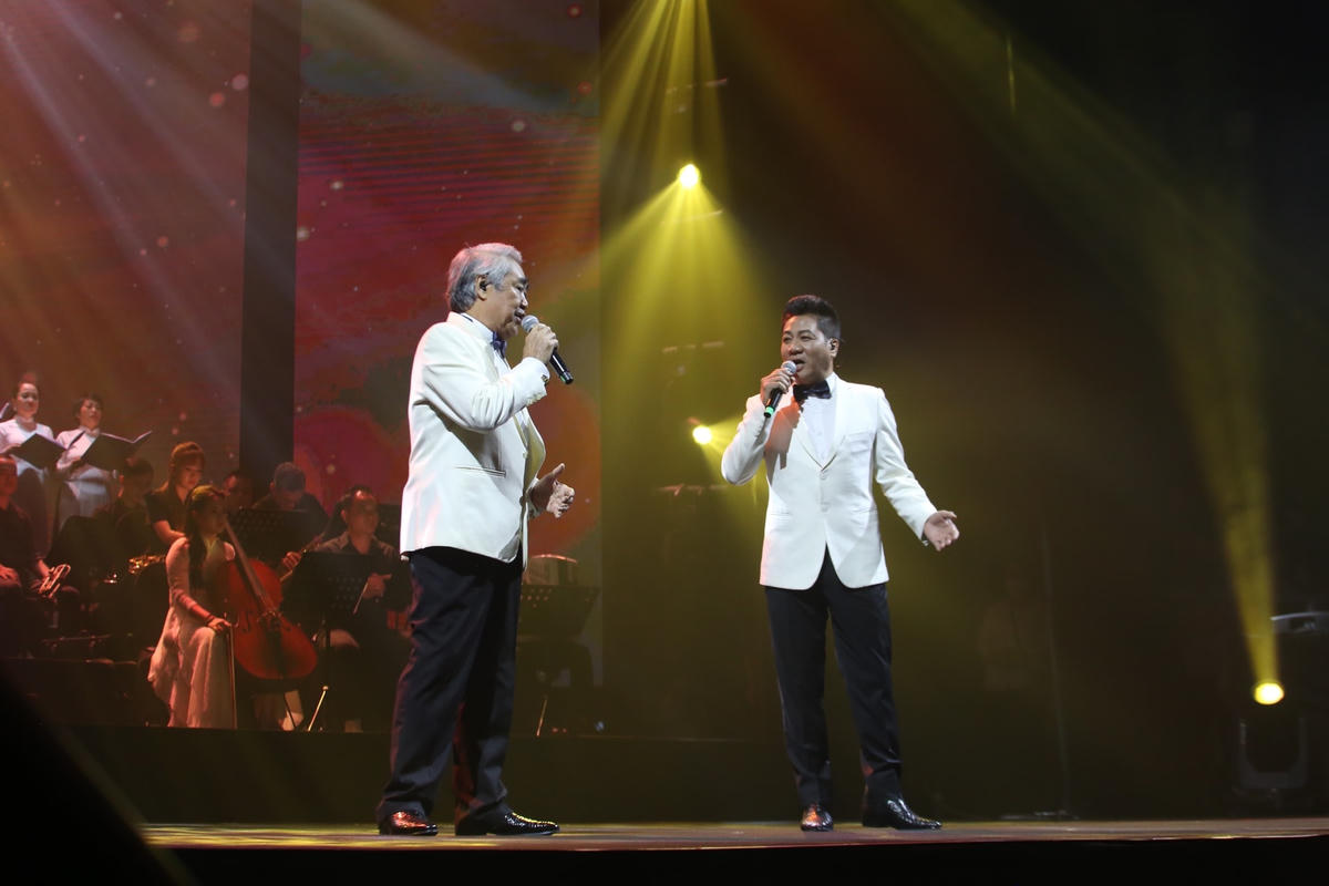 Chương trình có sự tham gia của nhiều nghệ sĩ tên tuổi.