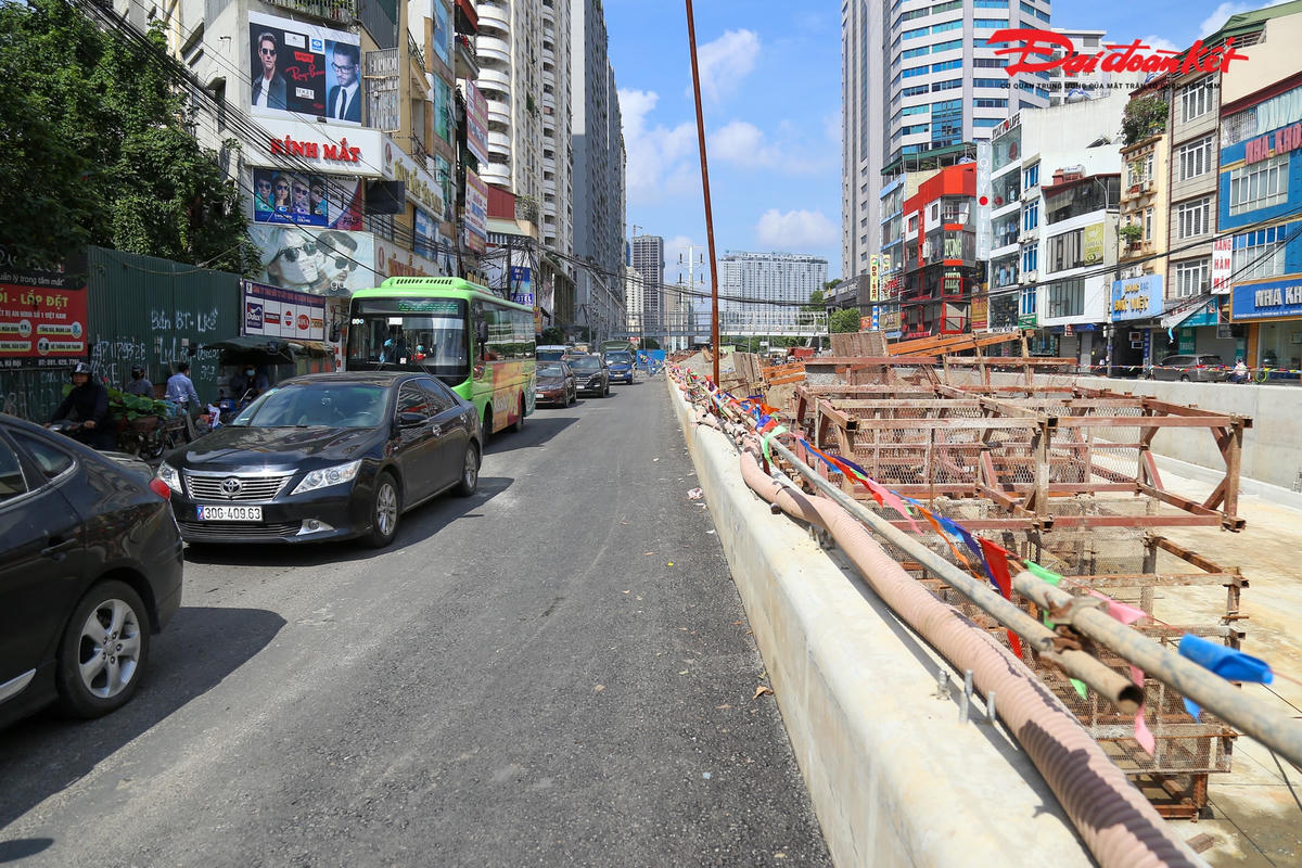 Sau hơn 18 tháng thi công dự án hầm chui Lê Văn Lương giờ ra sao?