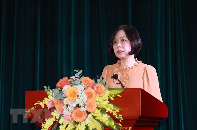 Tổng Giám đốc Thông tấn xã Việt Nam Vũ Việt Trang trình bày tham luận. (Ảnh: Dương Giang/TTXVN).