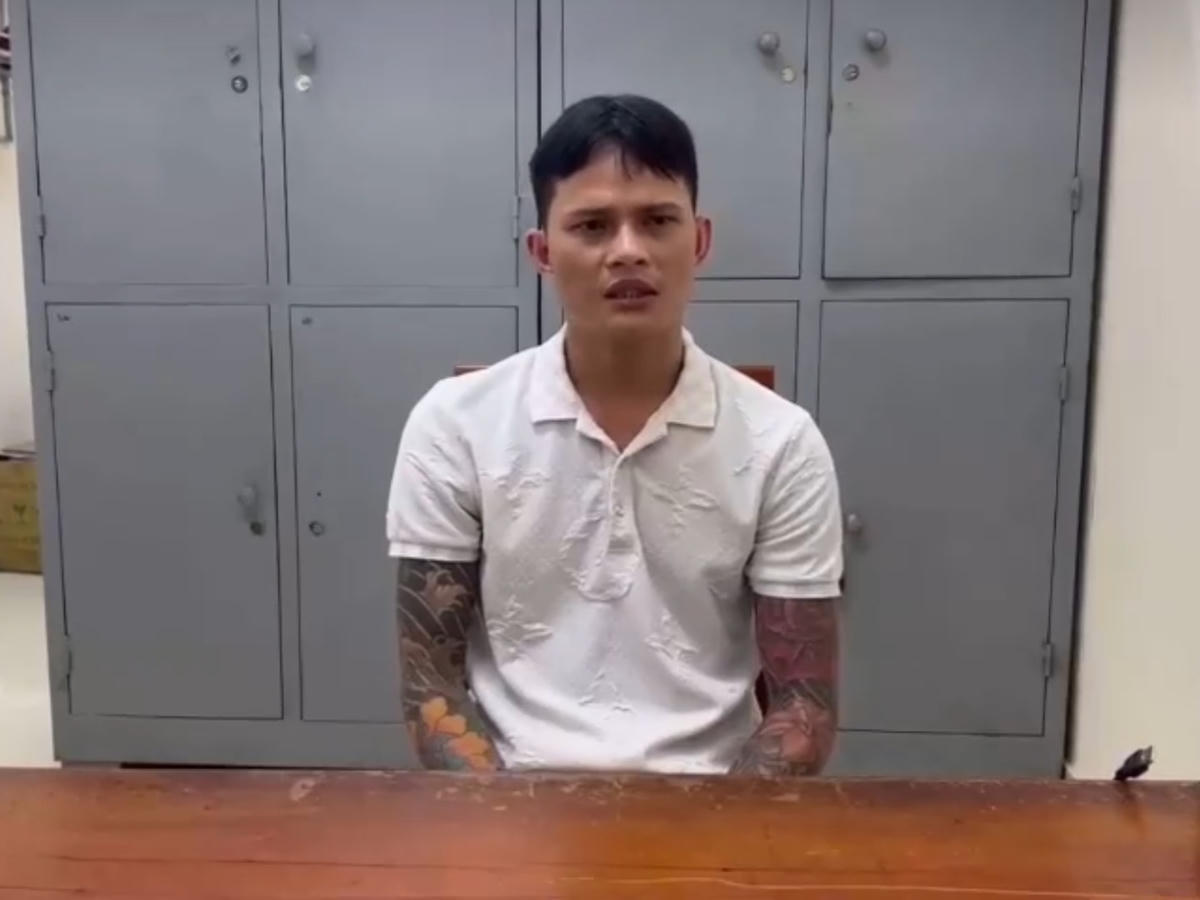 Lê Công Đông tại cơ quan điều tra.