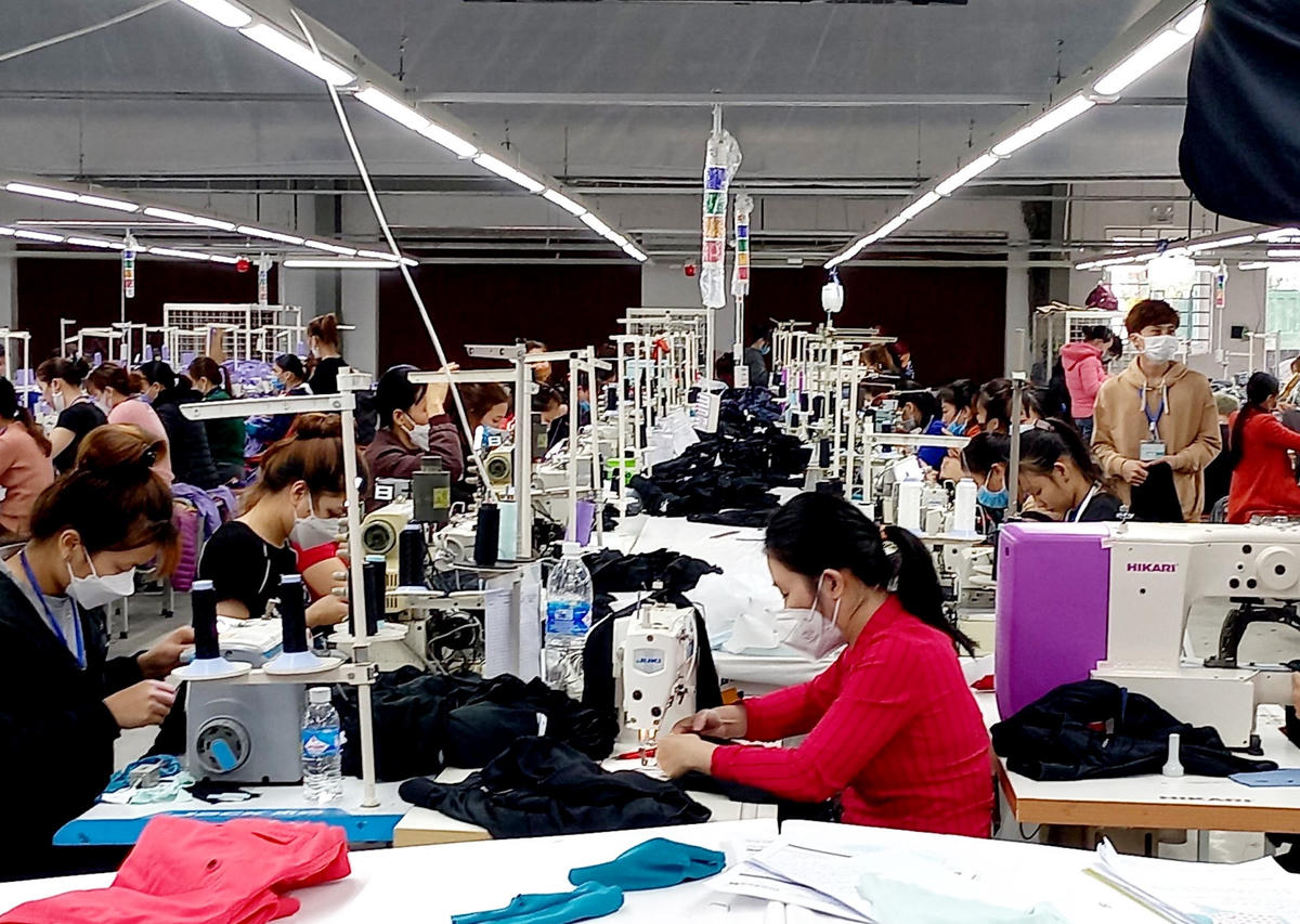 Hỗ trợ gần 2 tỷ đồng tiền thuê nhà cho người lao động tỉnh Hà Tĩnh.