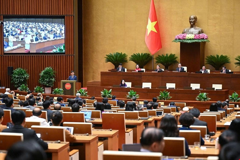 Toàn cảnh phiên bế mạc. Ảnh: Quang Vinh.