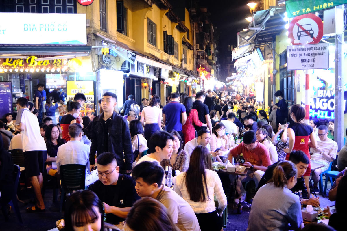 Phát triển kinh tế đêm.