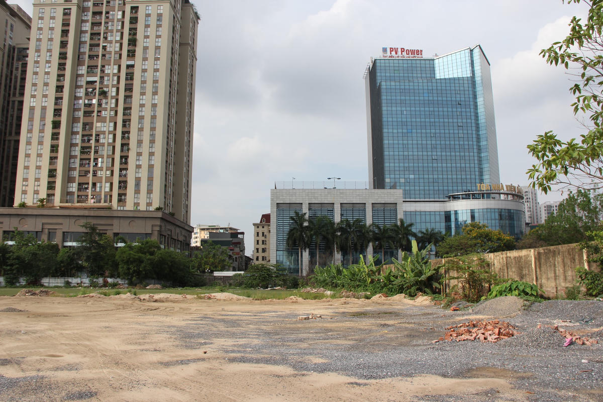 Dự án Công viên nghìn tỷ của Ocean Group - VNT trở thành nơi trồng rau, chăn vịt