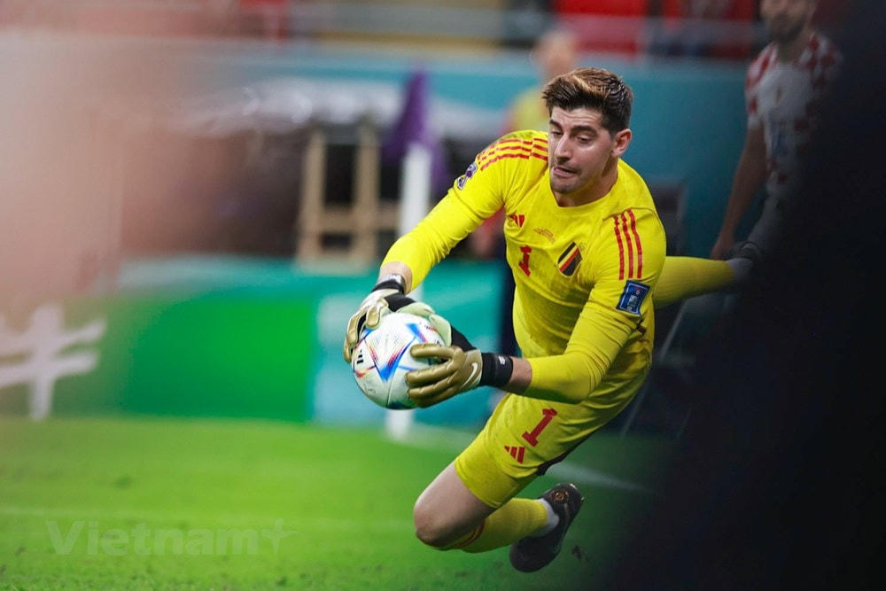 Thậm chí, nếu Courtois không chơi xuất sắc, Bỉ cũng chẳng thể có được trận hòa. (Ảnh: Hải An/TTXVN).