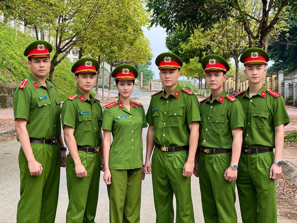 “Đấu trí” là phim cảnh sát hình sự xoay quanh những vụ án chấn động trong thời gian qua. 