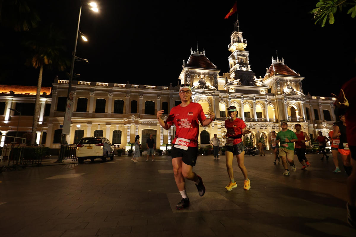 VĐV người Philipiines lập kỷ lục mới tại Giải Marathon Quốc tế TP HCM Techcombank