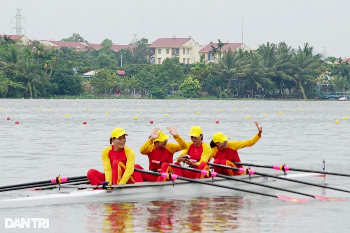 Rowing Việt Nam xuất sắc giành HCV ở SEA Games 31. Ảnh: Dân Trí.