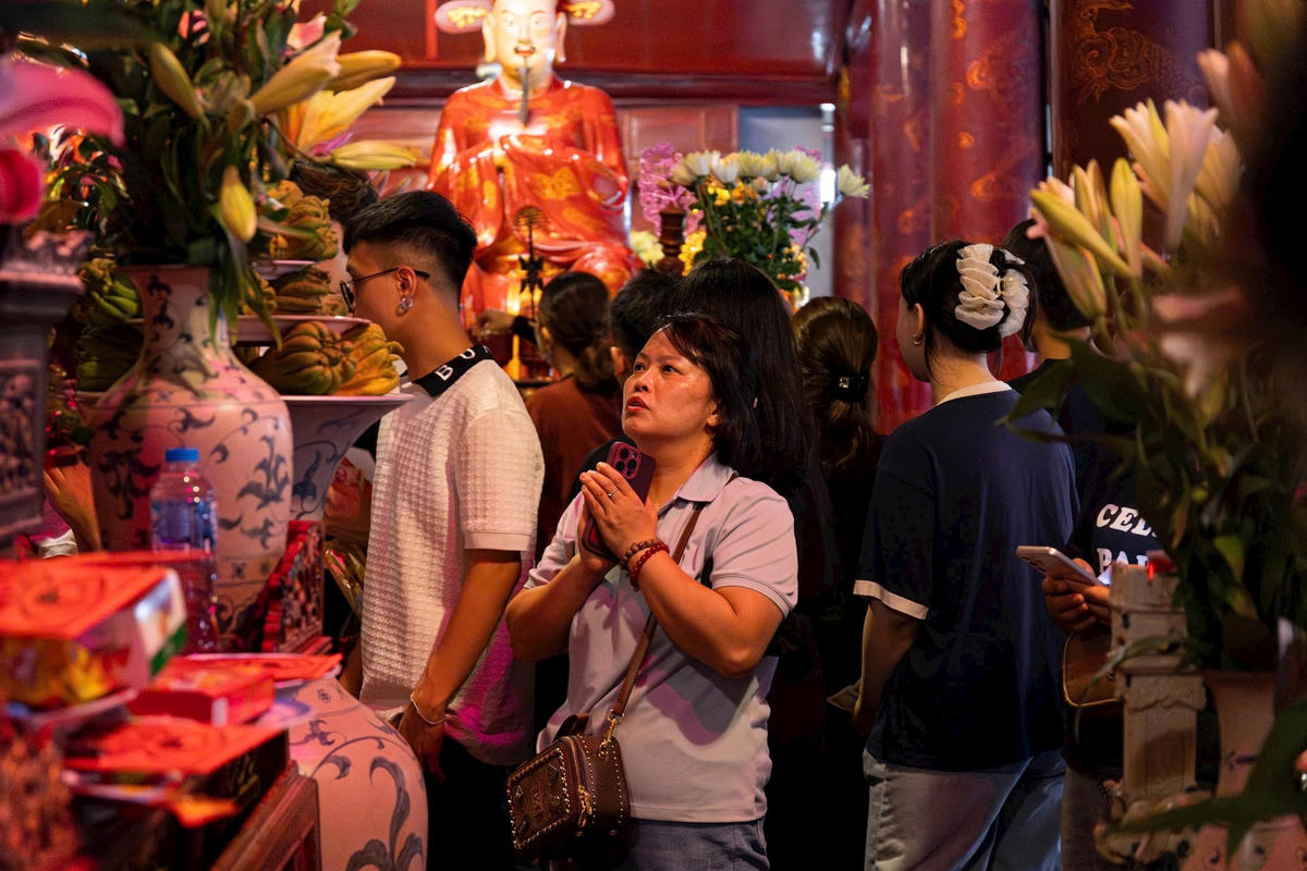van_mieu-le-khanh8-cf1a950b42692a89f68e950e5e18be42.jpg