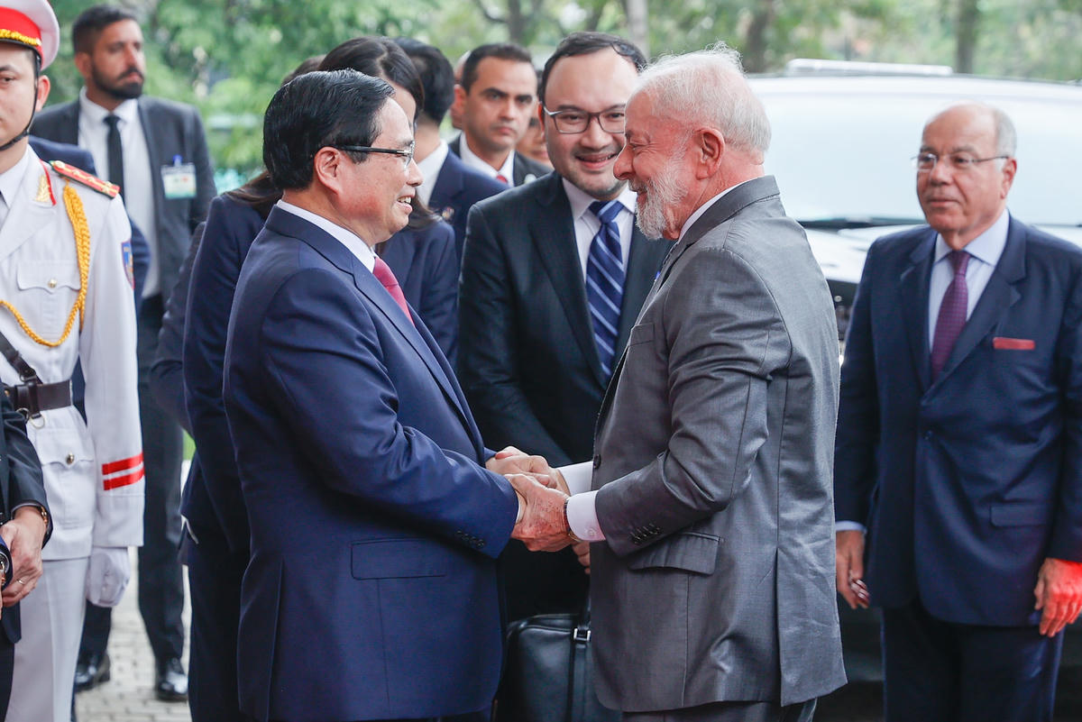 Thủ tướng Phạm Minh Chính hội kiến Tổng thống Brazil: Quyết tâm đưa thương mại song phương lên 15 tỷ USD vào năm 2030- Ảnh 1.