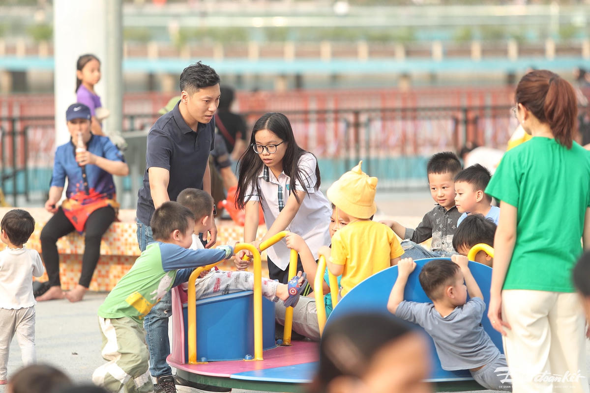 W_cong_vien_thien_van_hoc-le-khanh21.jpg