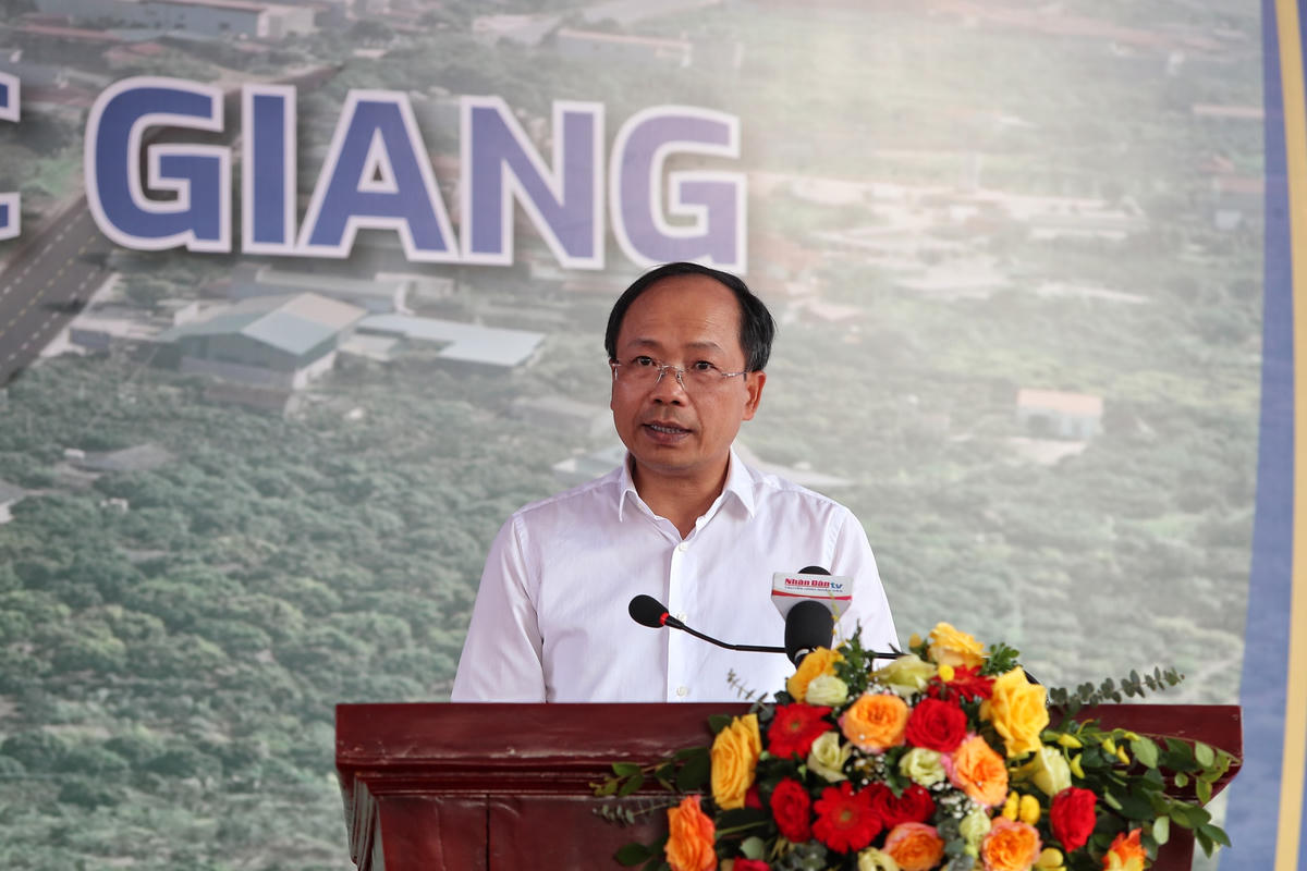 Thứ trưởng Bộ GTVT Nguyễn Duy Lâm phát biểu tại buổi lễ.