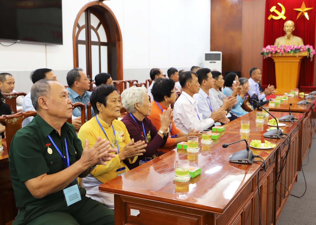 Quang cảnh buổi gặp mặt.