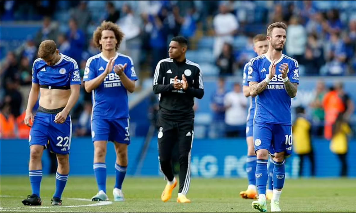 Việc Leicester xuống hạng là đỉnh điểm của sự bất cẩn và kém cỏi. Ảnh: Reuters.
