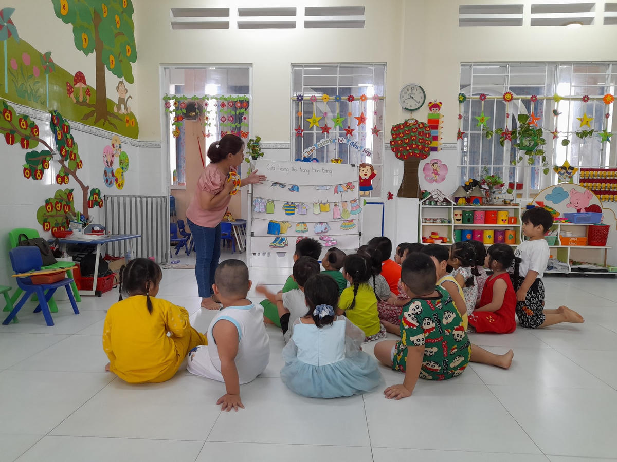 Nhiều địa địa phương hiện thiếu giáo mầm non (ảnh một lớp học tại Đồng Tháp).