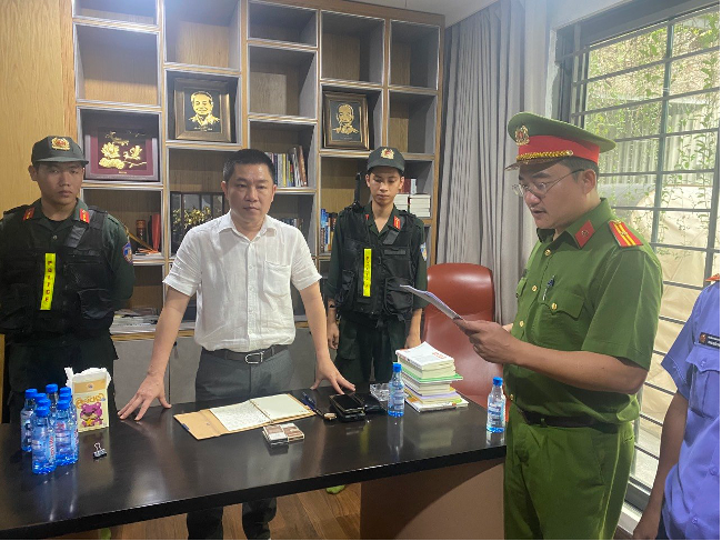khanh-hung.png
