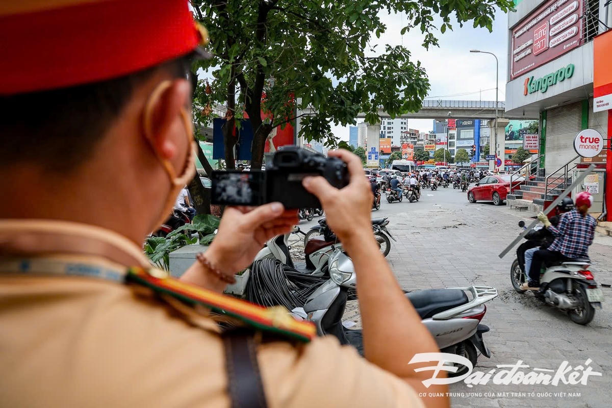 xe_ôm_công nghê- lê khanh24