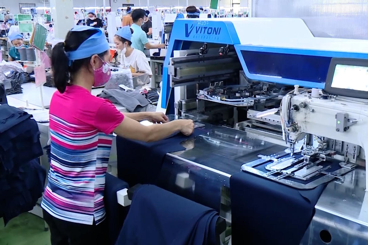 Vấn đề đảm bảo quyền lợi, chăm lo cho người lao động dịp Tết Nguyên đán 2023 được Ban Thường vụ Tỉnh ủy Thanh Hóa đặc biệt quan tâm.