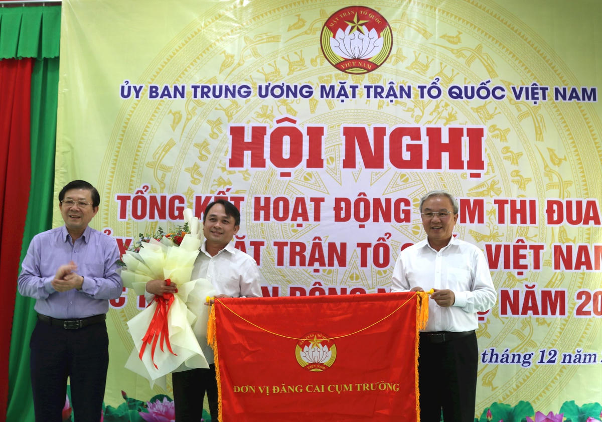 duoi(1).jpg