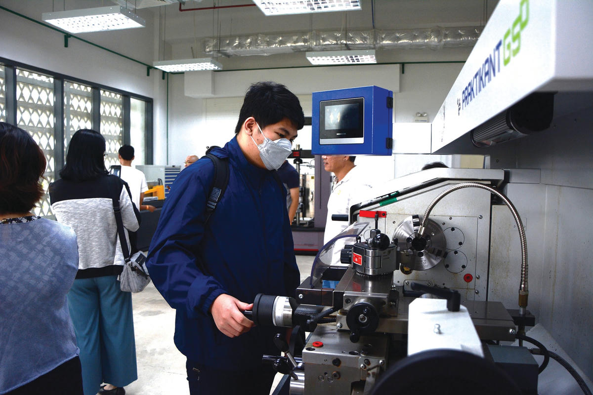 Một giờ học của sinh viên Trường Đại học Việt Đức.