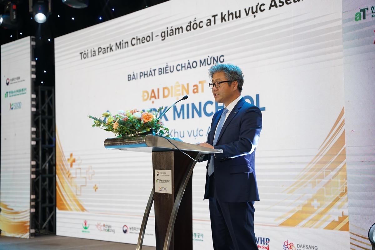 Ông Park Mincheol, Giám đốc aT khu vực Asean phát biểu tại hội thảo.
