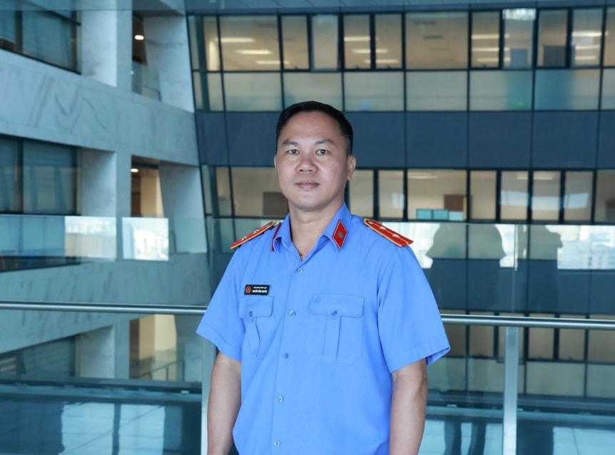 Nhà báo Nguyễn Hồng Nguyên, Báo Bảo vệ Pháp luật.
