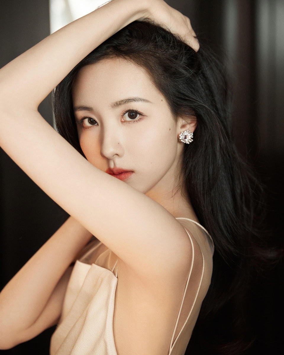 Với vai diễn mới, Trần Đô Linh thoát mác "bình hoa di động" và thể hiện diễn xuất tiến bộ, đầy ấn tượng. 