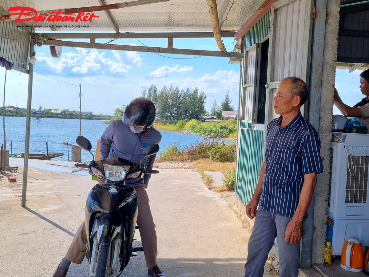 Nối đôi bờ vui bằng cầu phao Triệu Độ