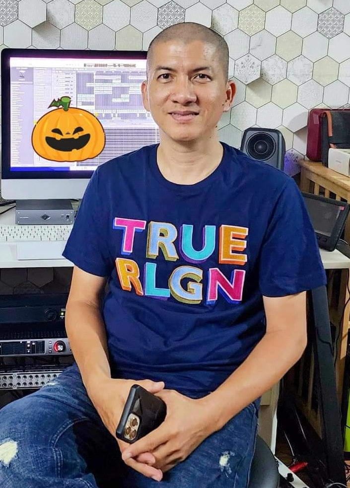 Nhạc sĩ  Hoài An.  