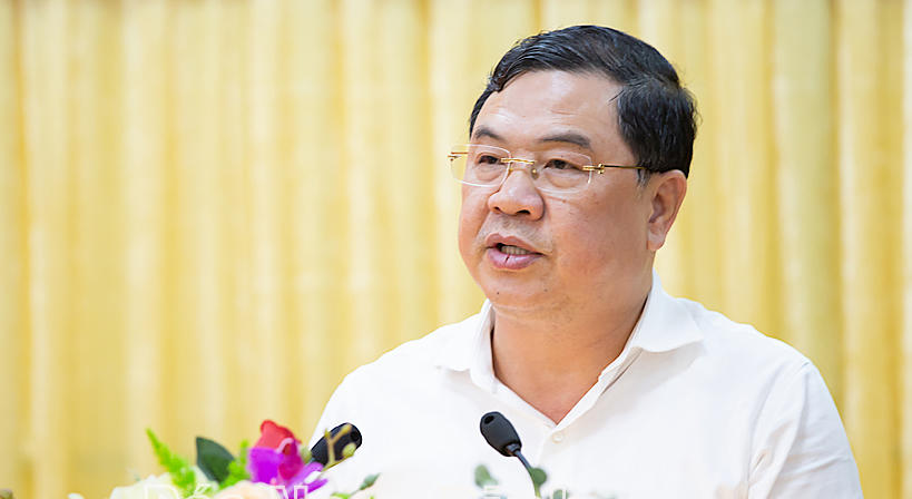 Bí thư Tỉnh ủy Nam Định phát biểu tại Hội thảo.