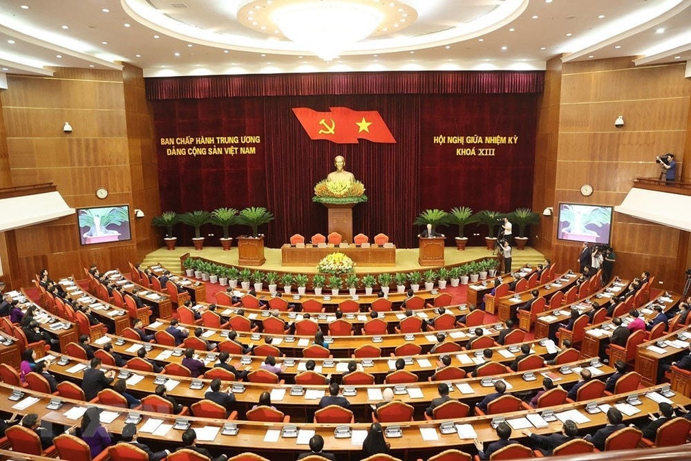 Tổng Bí thư Nguyễn Phú Trọng phát biểu bế mạc Hội nghị Trung ương giữa nhiệm kỳ khóa XIII. (Ảnh: Trí Dũng/TTXVN).