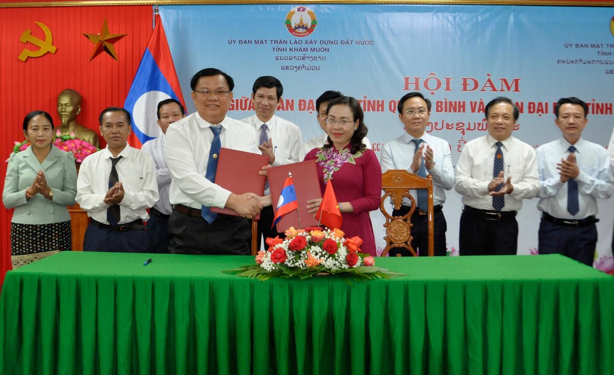 Mặt trận 2 tỉnh đã ký Biên bản hội đàm giai đoạn 2022 – 2024 với 6 nội dung trọng tâm để cùng nhau thực hiện.